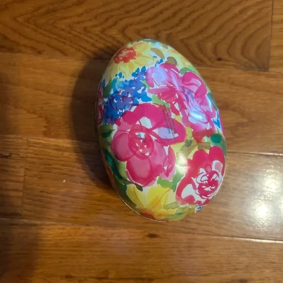 Bundle of 6 Easter decorations. NWT plush bunny rabbit. Avon egg tin. 5 ceramics - Picture 5 of 11